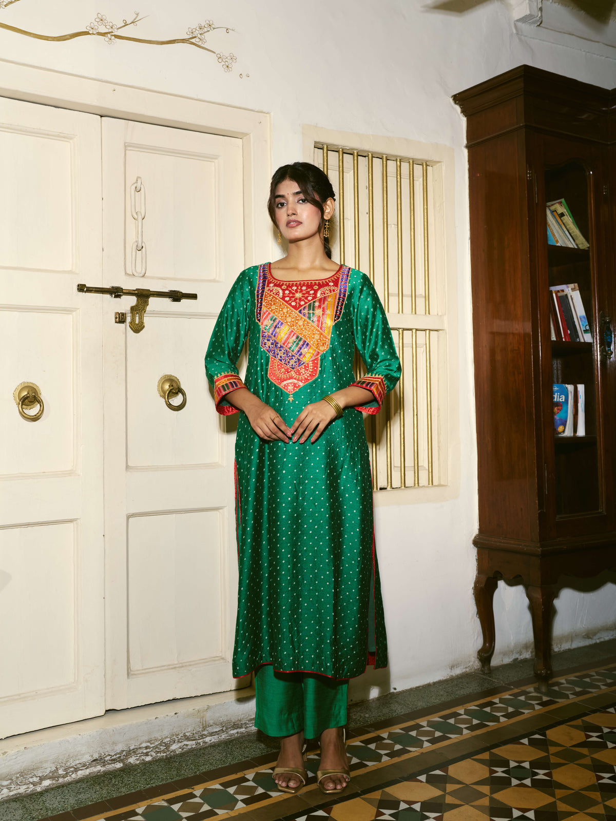 Taara Mashru Muga Silk Three-Piece Kurta Set in Green