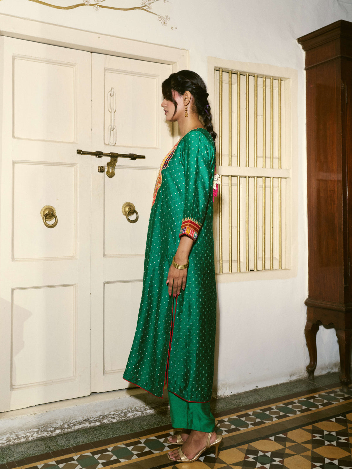 Taara Mashru Muga Silk Three-Piece Kurta Set in Green