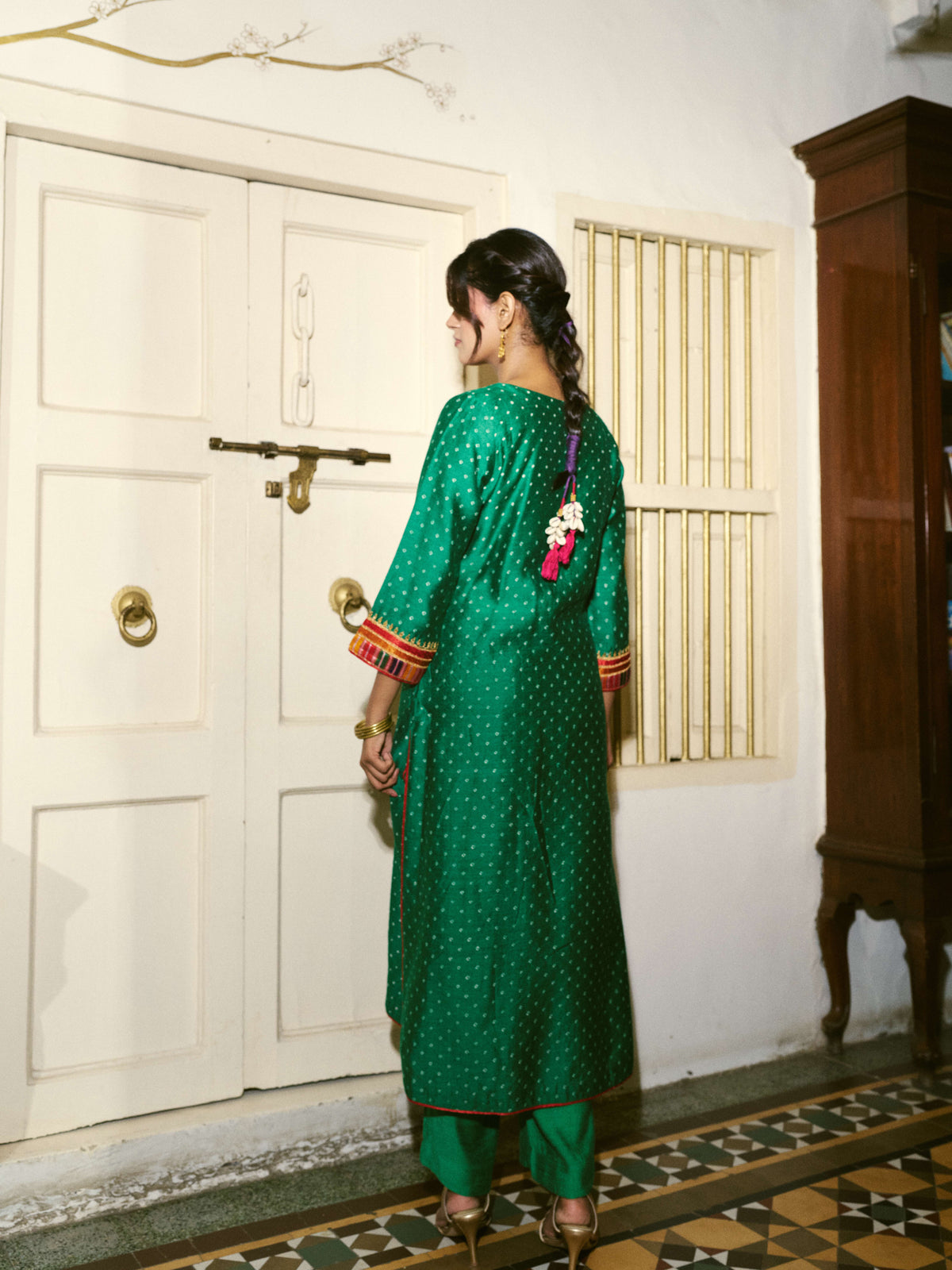 Taara Mashru Muga Silk Three-Piece Kurta Set in Green