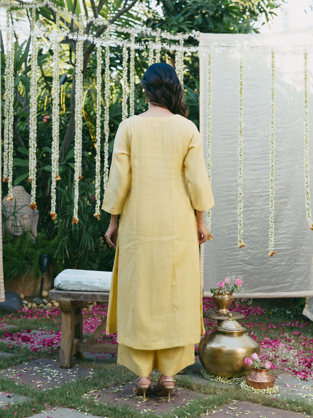 Taara Pure Silk Sleeveless Kurta Set in Lemon Yellow with Ombre Dupatta