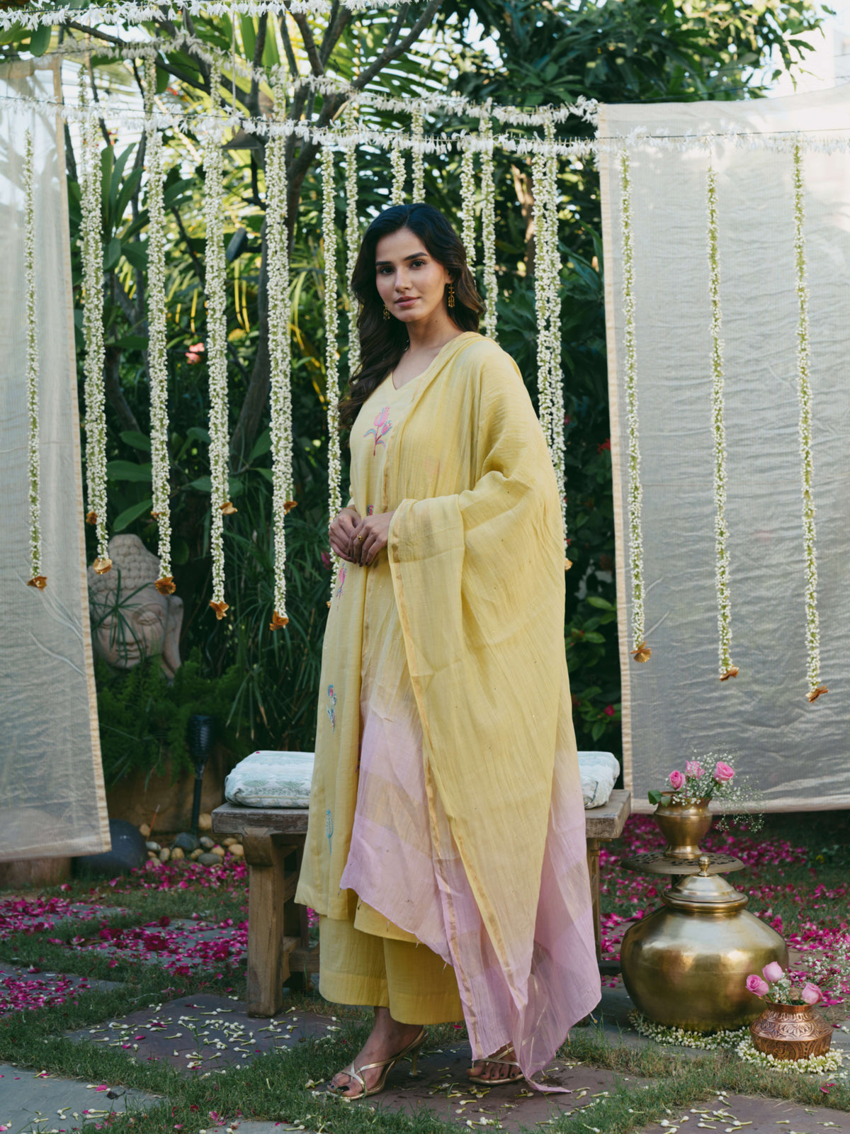 Taara Pure Silk Sleeveless Kurta Set in Lemon Yellow with Ombre Dupatta