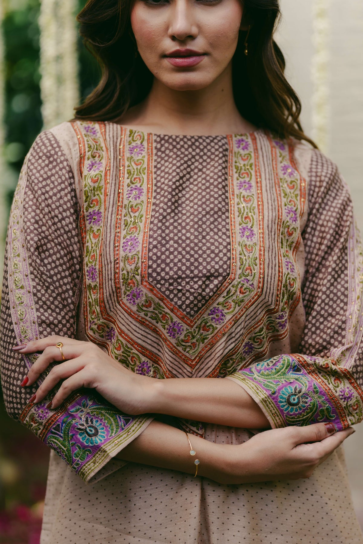 Taara Pure Silk Banarasi Kadwa Kurta Set in Brown