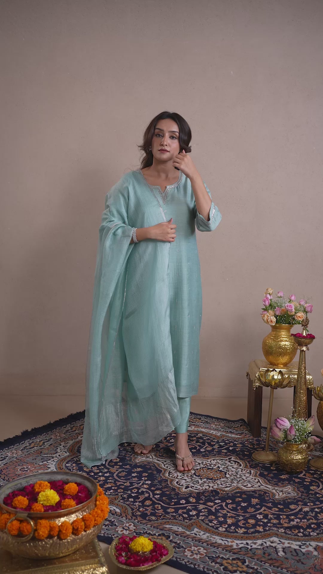 Raysham Silver Green Embroidered Tusser Silk Set of 3 | Ray-ethnic