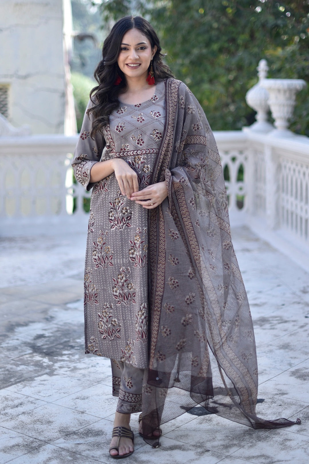Taraasha Grey Dabu Print Cotton Kurta and Bottom Set | Ray-Ethnic