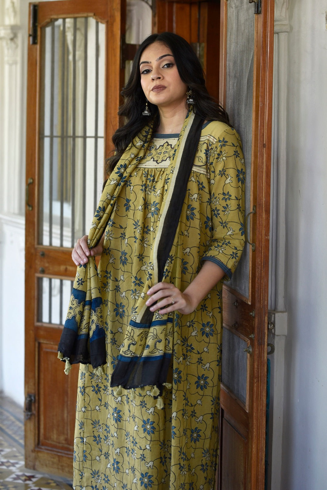 Taraasha Green Block Print Cotton Kurta & Bottom Set | Ray-Ethnic