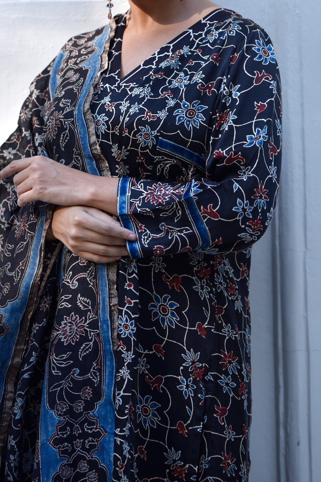 Taraasha Black Dabu Block Print Modal Kurta | Ray - Ethnic