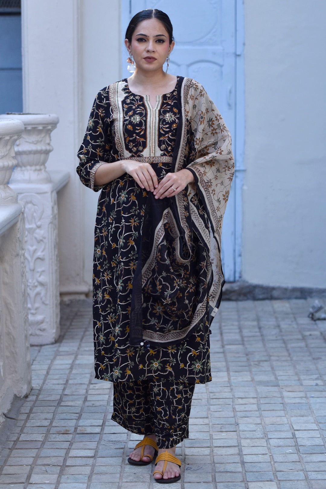 Taraasha Black Bagru Print Munga Silk Kurta & Bottom Set | Ray-Ethnic