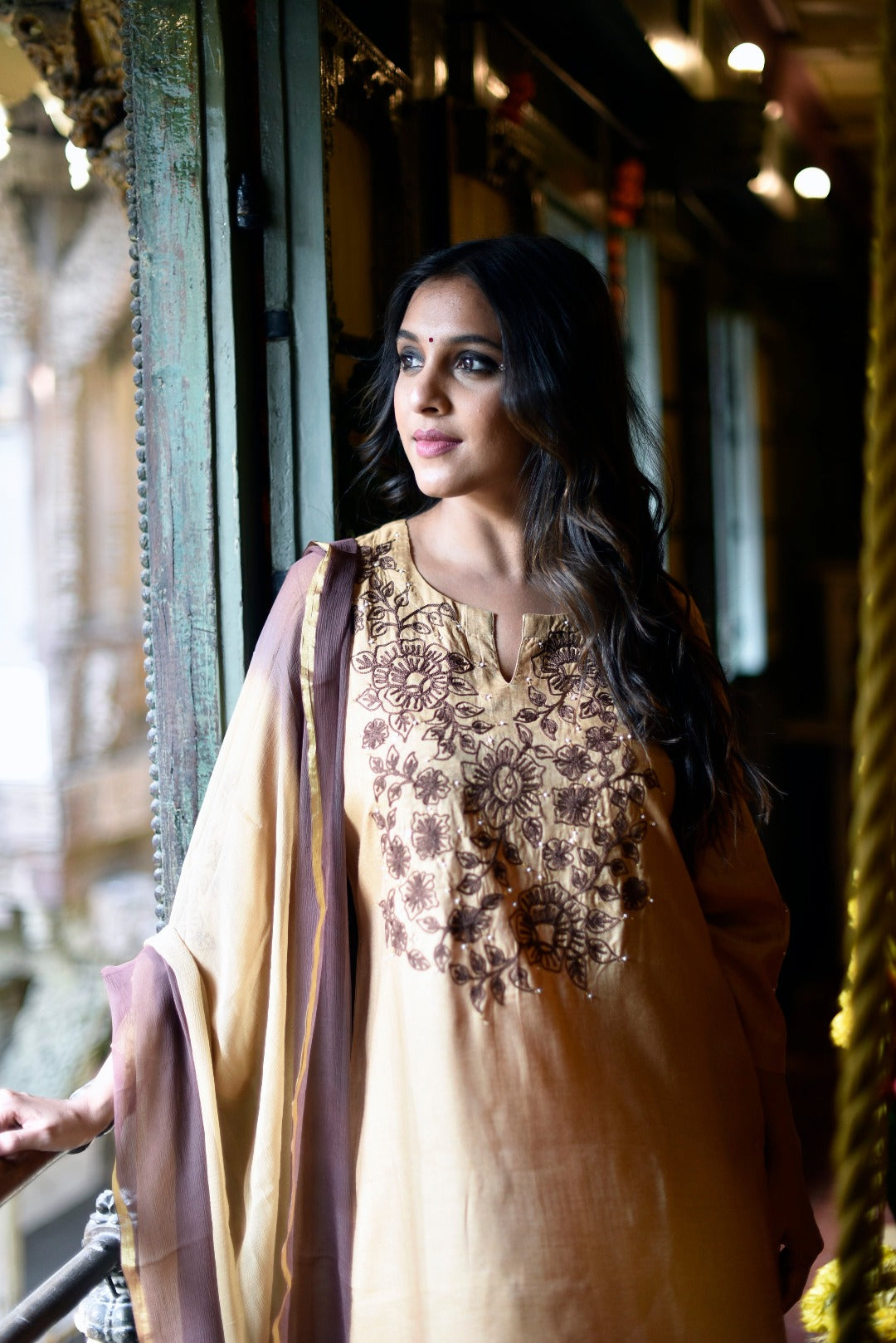 Sitara Ari Work Bamboo Silk Kurta Bottom Dupatta Set | Ray-ethnic