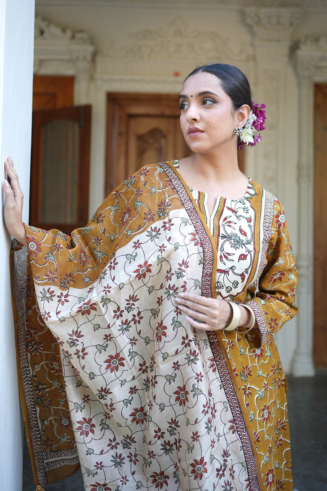 Taraasha Yellow Bagru Print Munga Silk Kurta & Bottom Set | Ray-Ethnic